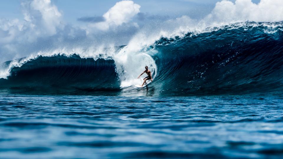 NBCUniversal And Visa Partners To Send A Content Creator To Tahiti